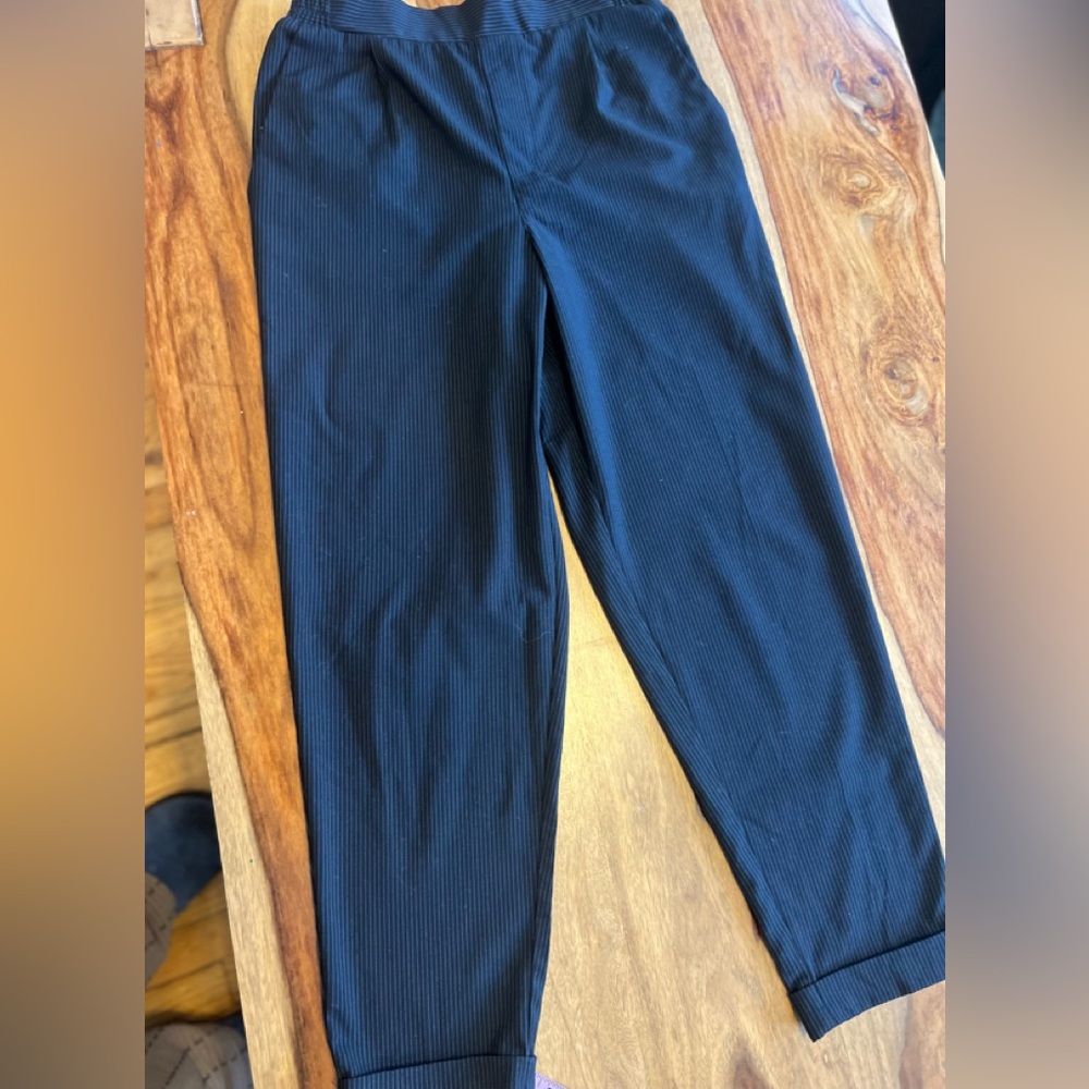 Pull&Bear casual pants size S ,like new